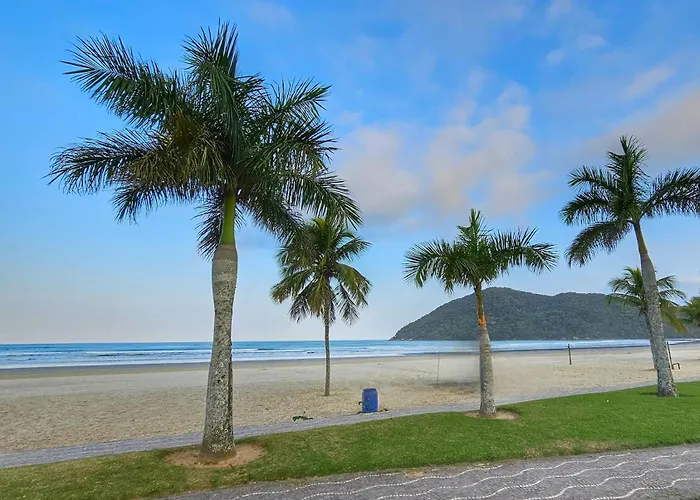 Casa Em Condominio - Piscina - Churrasqueira